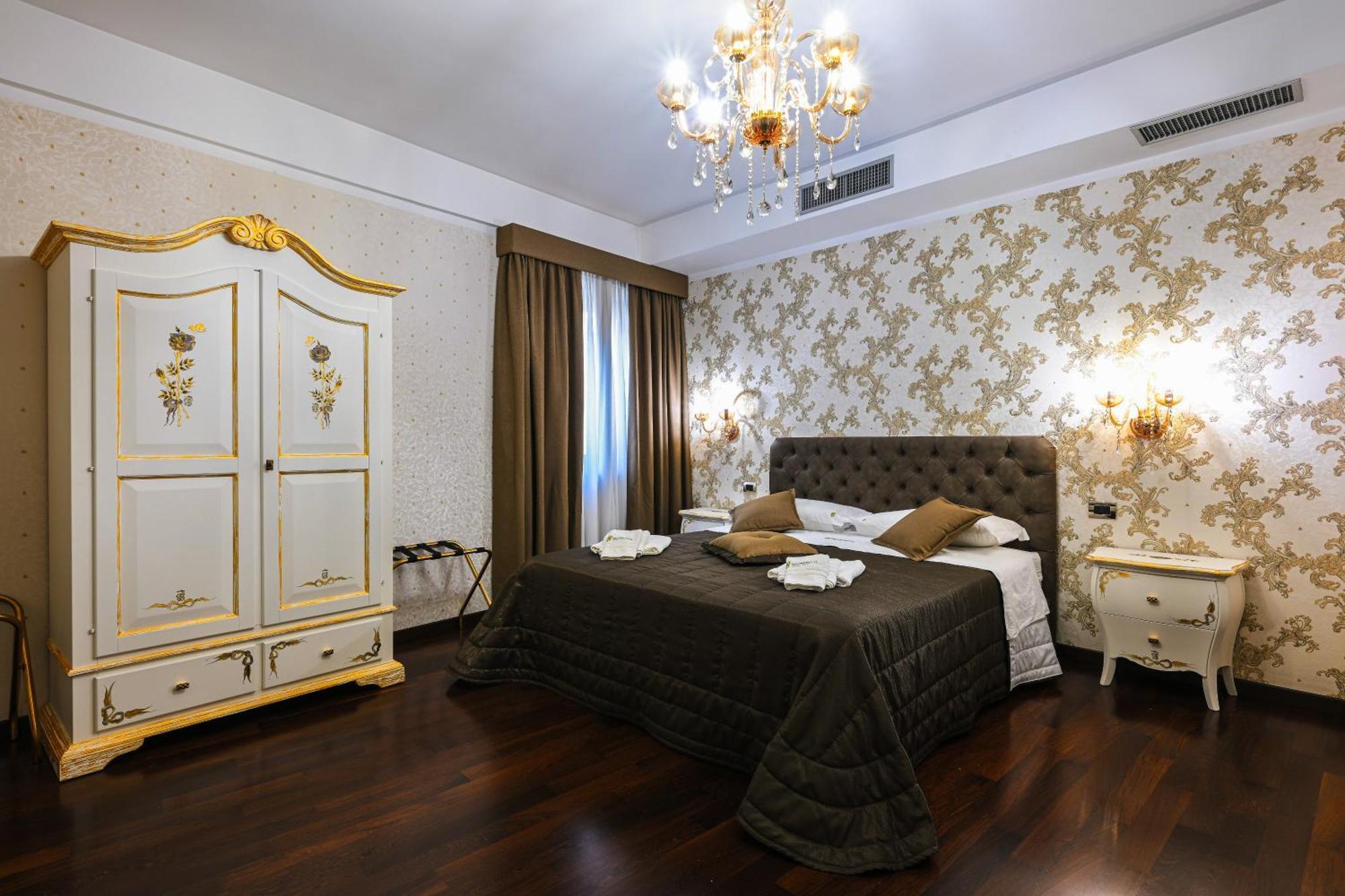 Hotel Mastrodattia 첼라노 외부 사진