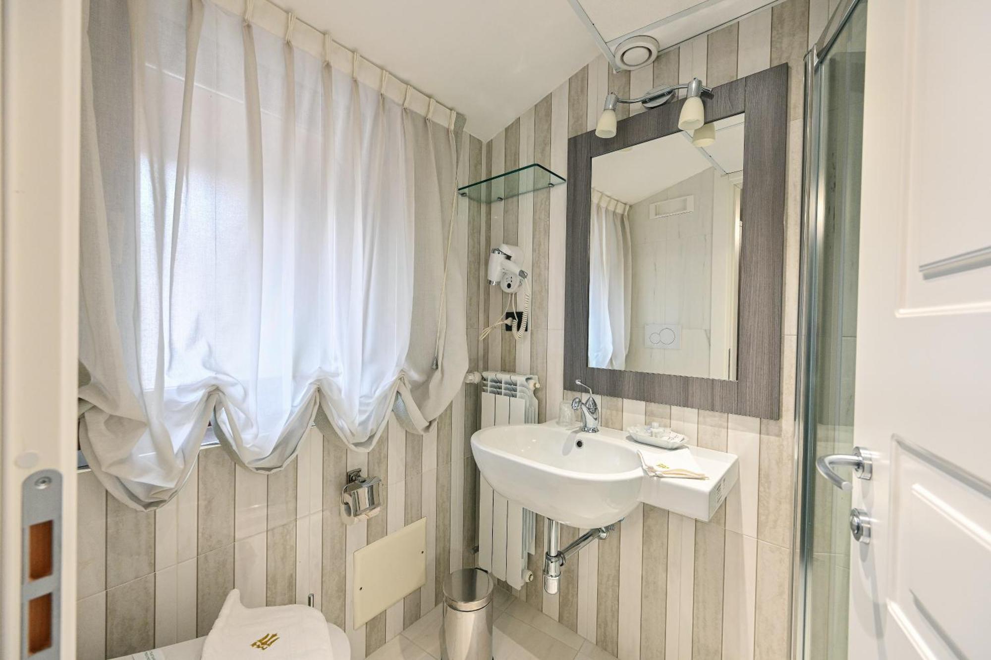 Hotel Mastrodattia 첼라노 외부 사진
