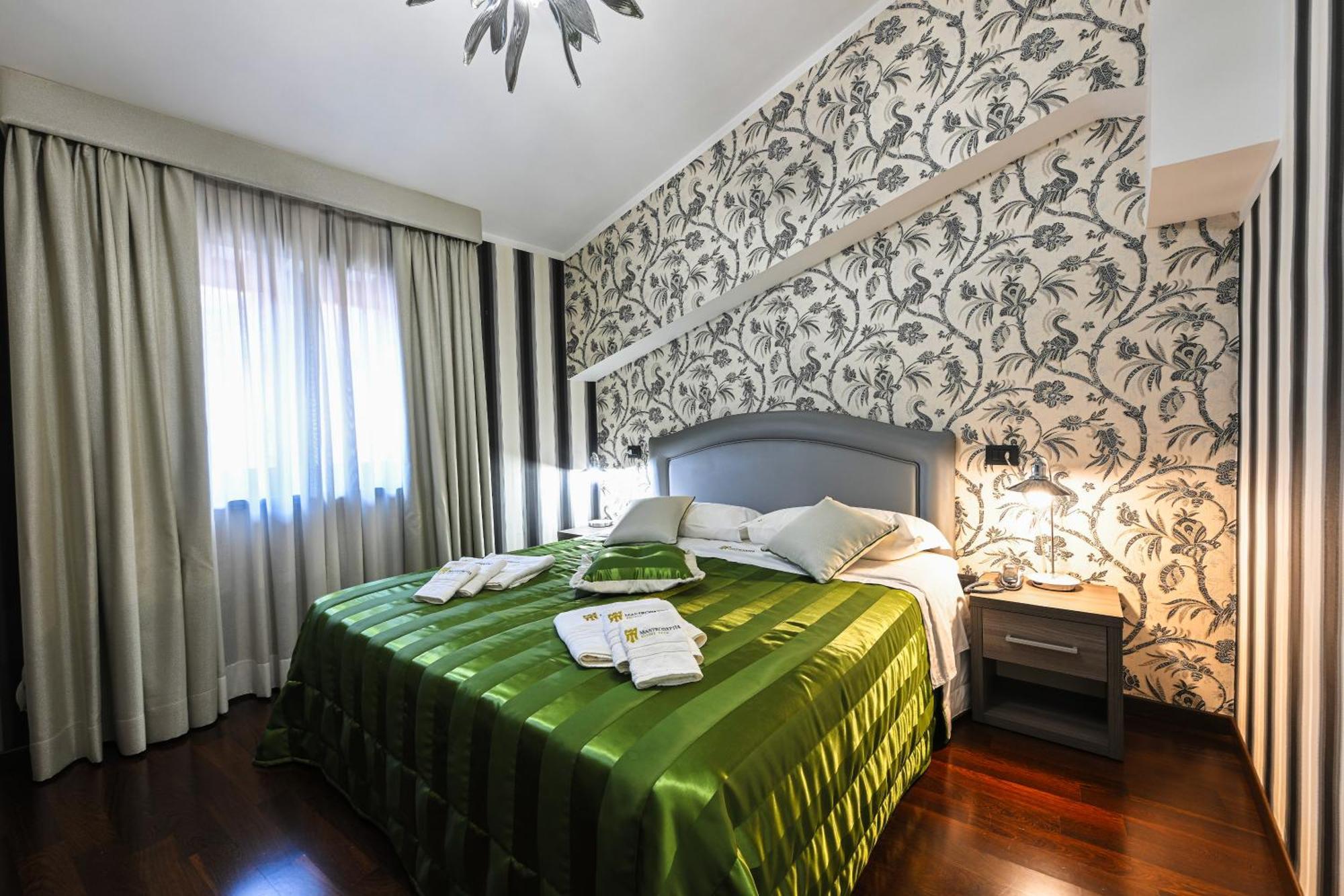 Hotel Mastrodattia 첼라노 외부 사진